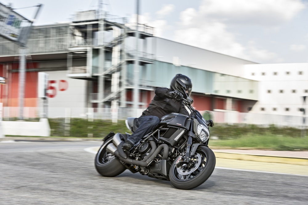 Ducati Diavel Carbon 2016