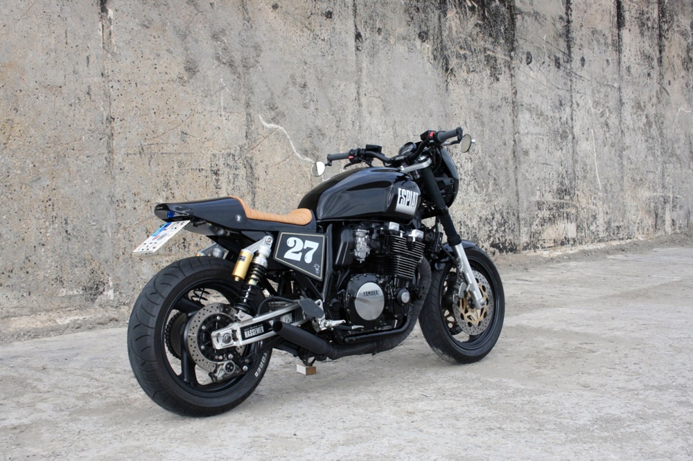 Yamaha XJR 1300 Custom